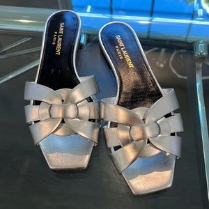 Saint Laurent tribute flat